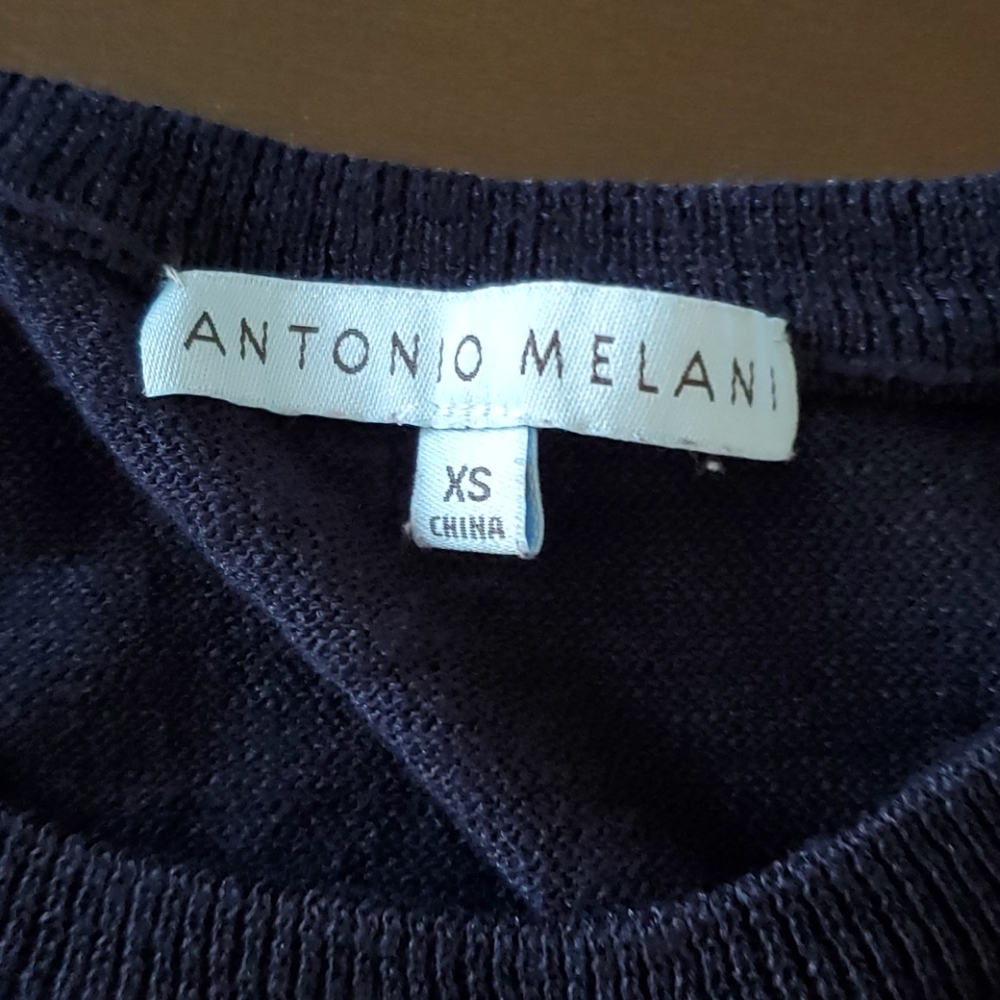 Antonio Melani navy blue sleeveless top - Picture 3 of 5